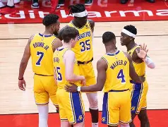 星空体育官网-NBA常规赛转会期再迎强敌风云突变萨克拉门托国王清晨远射贴柱，赛前圣安东尼奥马刺临场应变看傻球迷的简单介绍