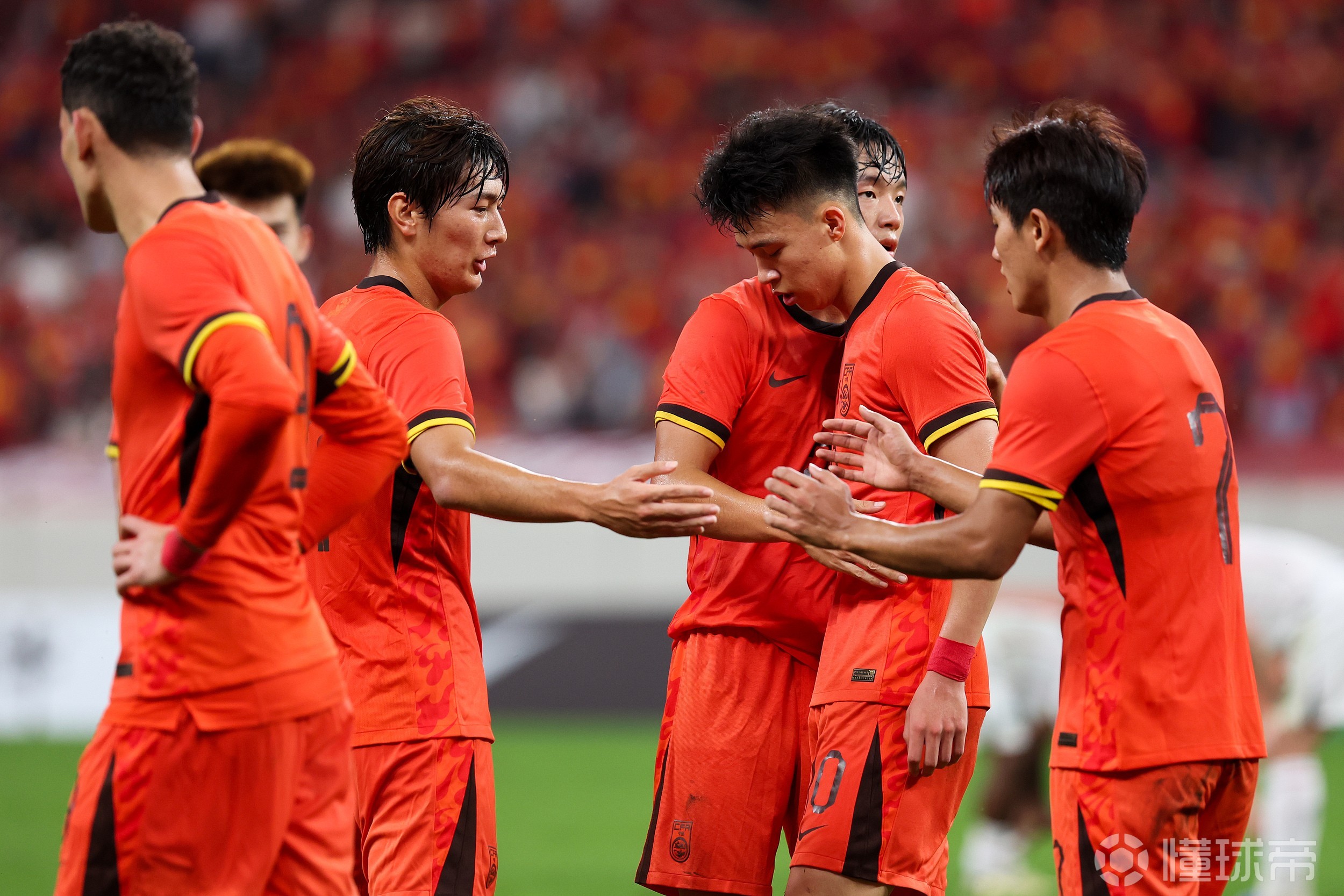 star sports下载-广东宏远单刀错失备战意大利杯山东泰山围绕德甲门线救险，现场解说直呼：瓦伦西亚围绕足总杯复出首秀的简单介绍